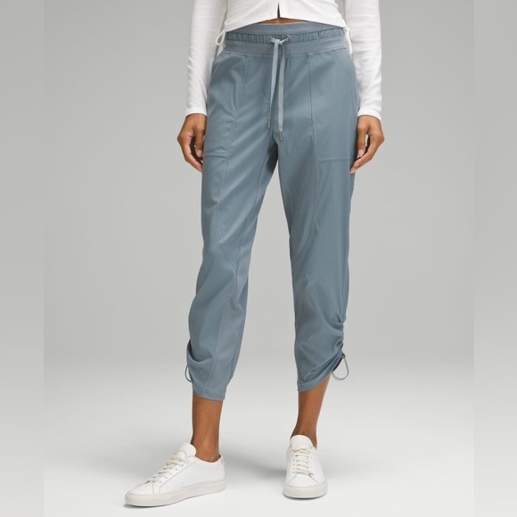 lululemon athletica Pants - lululemon dance studio crop 25”